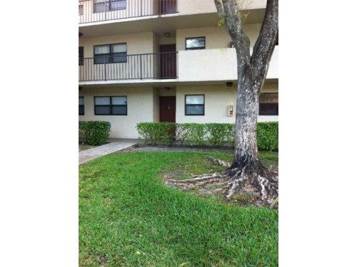 3410 FOXCROFT RD # 104, Hollywood, FL 33025