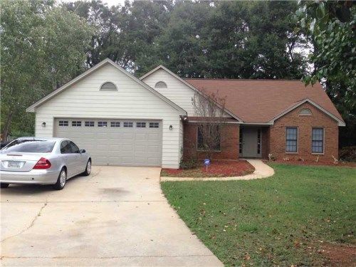 345 Birch Creek Cir, Mcdonough, GA 30253