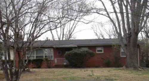 5605 Stone Leigh Rd, Knoxville, TN 37912