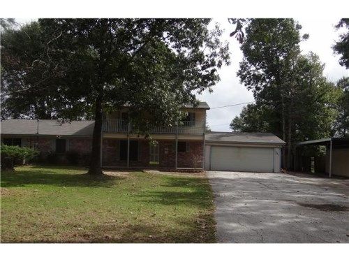 327 Walking Horse Ln, Diboll, TX 75941