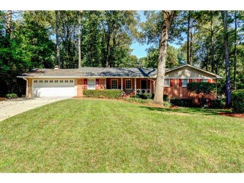 2372 Brookhurst Drive, Atlanta, GA 30338