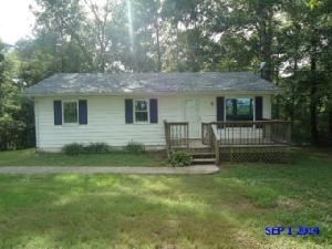 4260 Moore Hollow Rd, Woodlawn, TN 37191