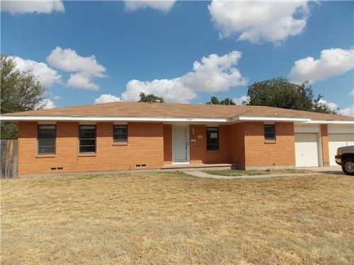 309 S Holly Dr, Burkburnett, TX 76354