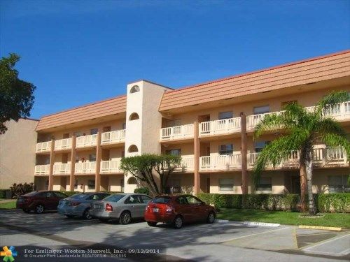 9301 SUNRISE LAKES BL # 302, Fort Lauderdale, FL 33322