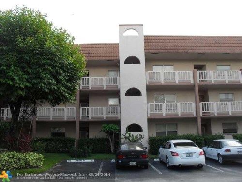 9201 Sunrise Lakes Blvd # 105, Fort Lauderdale, FL 33322