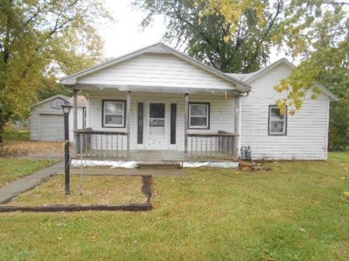 113 Lakin St, Osage City, KS 66523