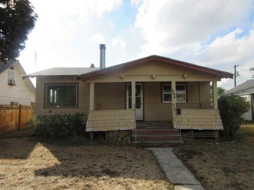 806 South 6th Avenue, Yakima, WA 98902