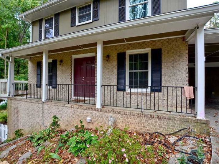 2814 Greenrock Trail, Atlanta, GA 30340