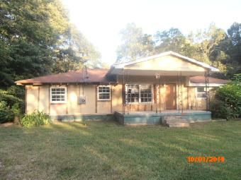 6240 Pine Grove Rd, Riverdale, GA 30274