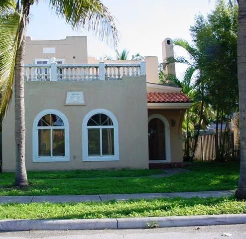 209 Monroe Drive, West Palm Beach, FL 33405