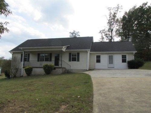 458 Pleasant Valley Rd SE, Silver Creek, GA 30173