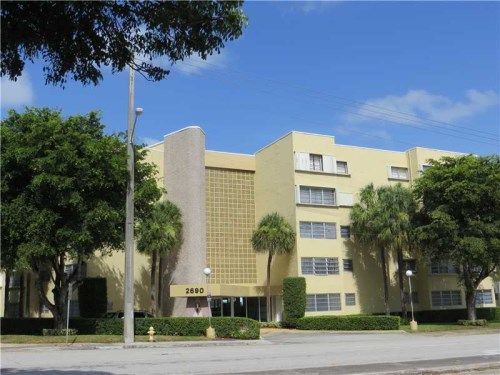 2690 SW 22 AV # 402, Miami, FL 33133