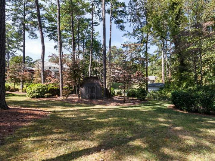 1165 Falstaff Drive, Roswell, GA 30076