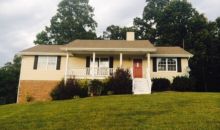 474 Rolling Hills Dr Ringgold, GA 30736