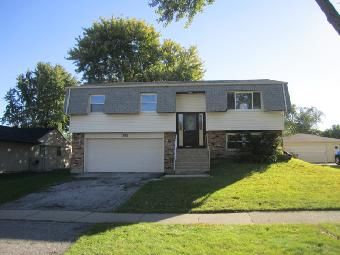 1695 President St, Glendale Heights, IL 60139