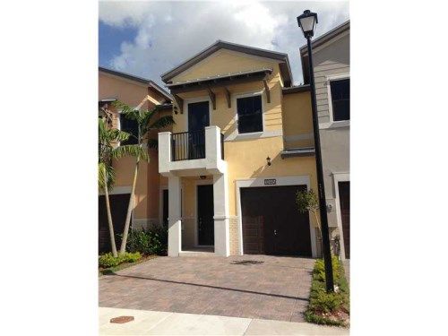 10445 NW 61 LN # 10445, Miami, FL 33178