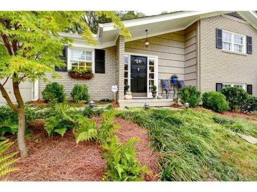 2472 Fernleaf Court Nw, Atlanta, GA 30318