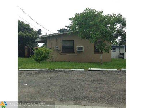 217 7TH AV, Dania, FL 33004