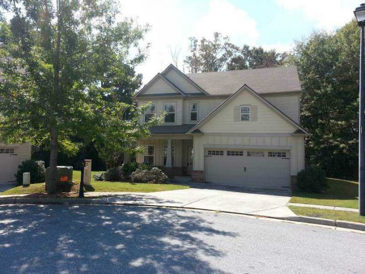 1576 Stoney Chase Drive, Lawrenceville, GA 30044