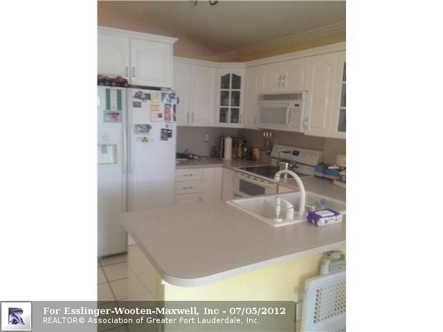 12677 NW 15TH ST, Fort Lauderdale, FL 33323