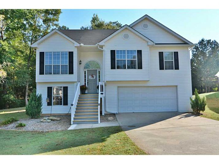 1135 Wickloe Court, Bethlehem, GA 30620