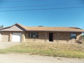 819 NE 11th St, Dumas, TX 79029