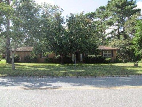 901 Darling Ave, Waycross, GA 31501