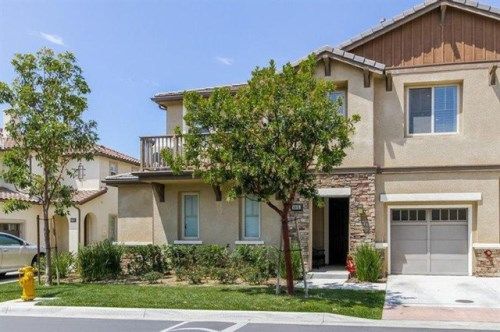 6805 Simmons Way, Moorpark, CA 93021