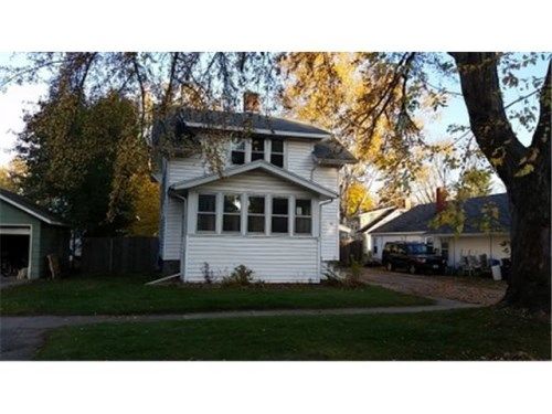 712 S Smalley St, Shawano, WI 54166