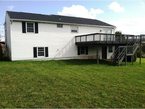 1133 Running Deer Dr, Auburn, PA 17922