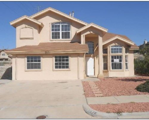 7971 Starry Night Dr, El Paso, TX 79932