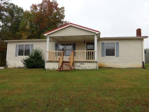 2795 Holt Town Rd, Newport, TN 37821