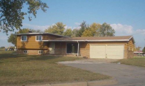 2825 N Bluff Street, Wichita, KS 67220