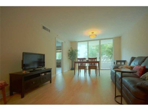 1401 BAY RD # 203, Miami Beach, FL 33139