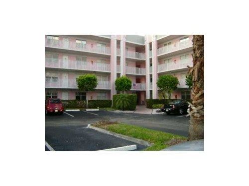 2602 NW 103 AV # 403, Fort Lauderdale, FL 33322