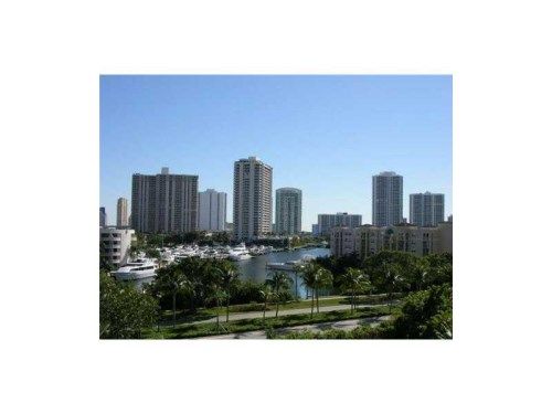 19900 COUNTRY CLUB DR # 805, Miami, FL 33180