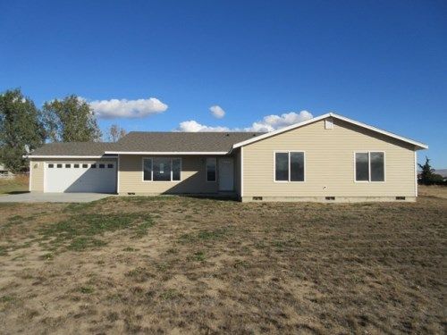 565 Sheep Company Road, Selah, WA 98942