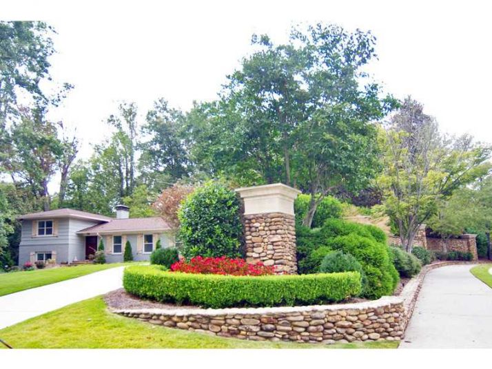 600 Valley Green Drive Ne, Atlanta, GA 30342