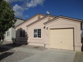 1120 82nd St SW, Albuquerque, NM 87121