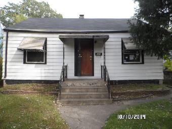 329 Mount St, Gary, IN 46406