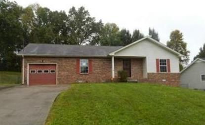 550 Somerset Ln, Clarksville, TN 37042