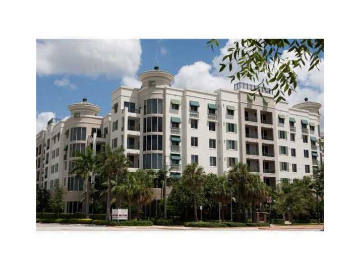 510 NW 84 AV # 305, Fort Lauderdale, FL 33324