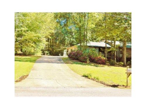 275 Oak Leaf Drive, Stockbridge, GA 30281