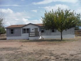 1128 Gabaldon Ct, Belen, NM 87002