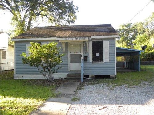 2304 Lilly St, Lake Charles, LA 70601