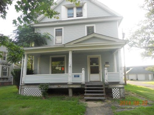 137 Elm Street, Columbiana, OH 44408