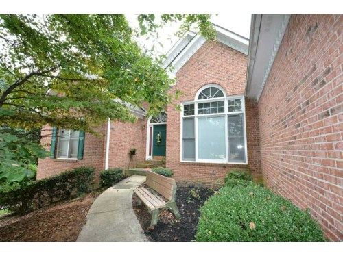 1652 Paces Vale Court, Buford, GA 30518