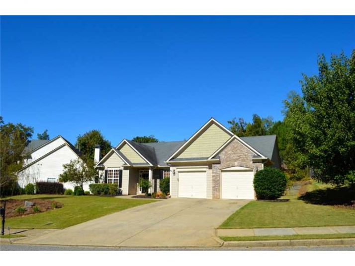 6920 River Island Circle, Buford, GA 30518