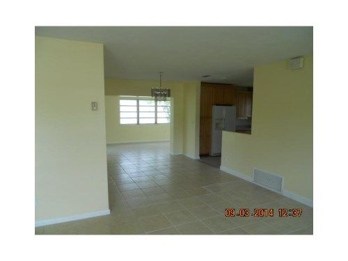 800 NW 78TH AV, Hollywood, FL 33024