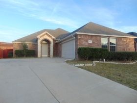 1732 Ridgemar Dr, Grand Prairie, TX 75051